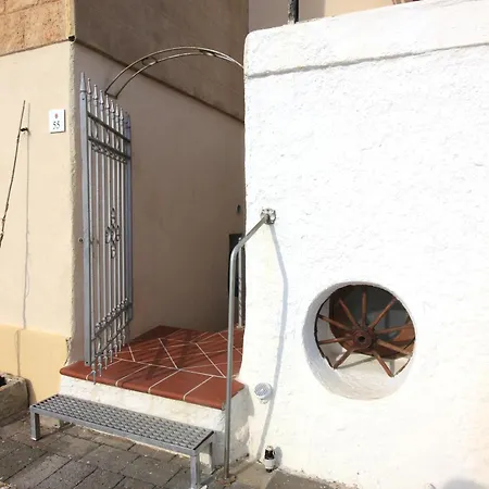 Apartment Debaix Bastioni Marco Polo 55 Alghero