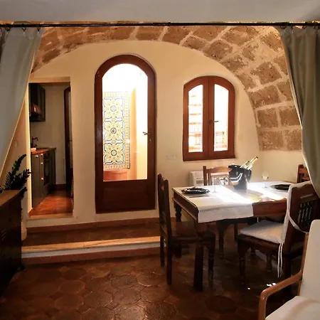 Debaix Bastioni Marco Polo 55 Lejlighed